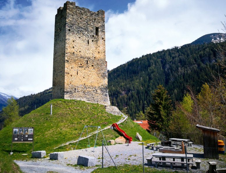 Burg Strassberg Malix, Malix, Churwalden, Switzerland, Switzerland
